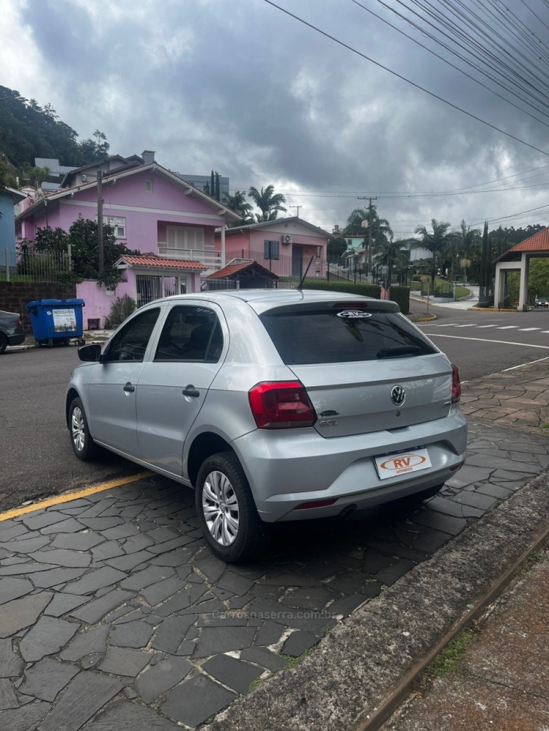 GOL 1.6 MSI TOTALFLEX TRENDLINE 4P MANUAL - 2018 - CARLOS BARBOSA