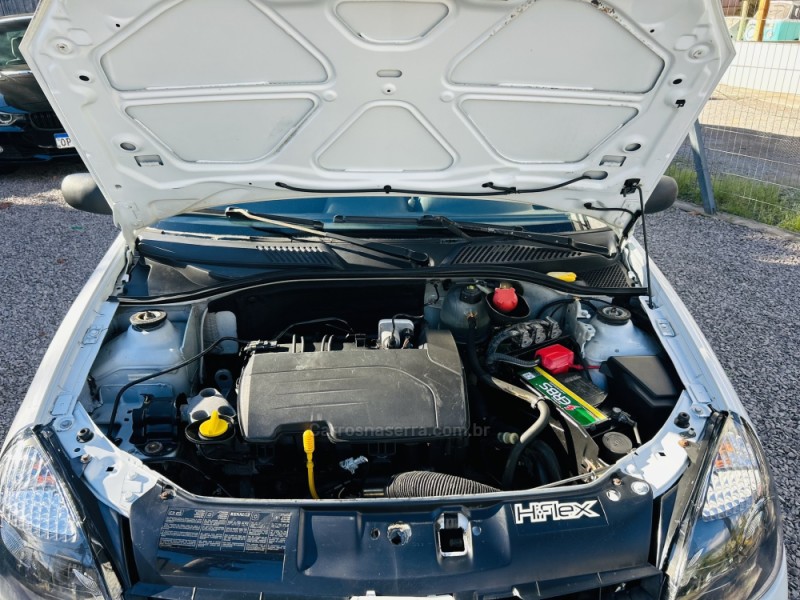 CLIO 1.0 CAMPUS 16V FLEX 4P MANUAL - 2009 - CAXIAS DO SUL