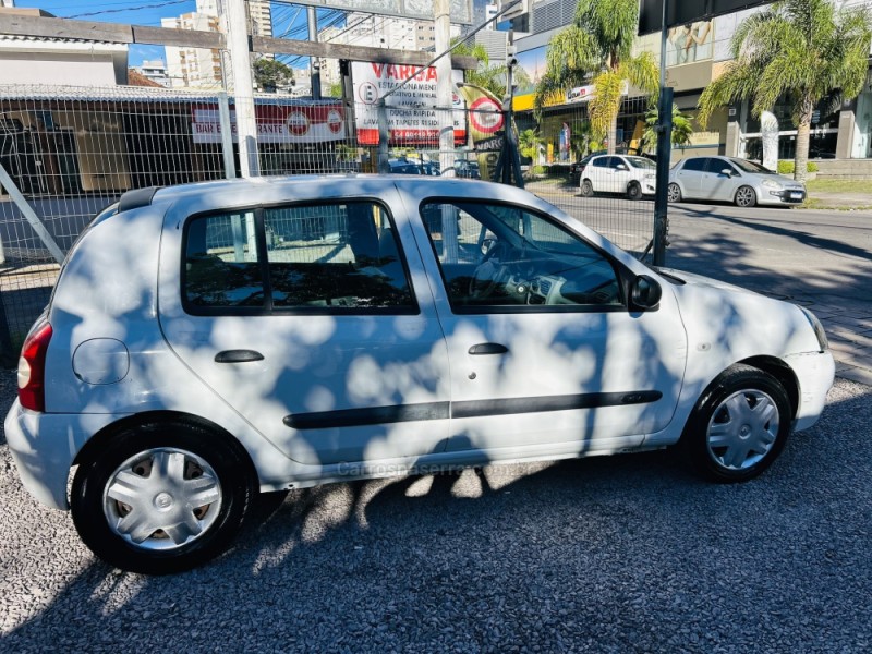 CLIO 1.0 CAMPUS 16V FLEX 4P MANUAL - 2009 - CAXIAS DO SUL