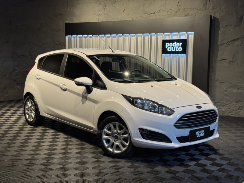 fiesta 1.6 se hatch 16v flex 4p manual 2017 farroupilha