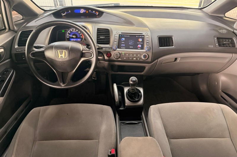 CIVIC 1.8 LXS 16V FLEX 4P MANUAL - 2008 - CANELA