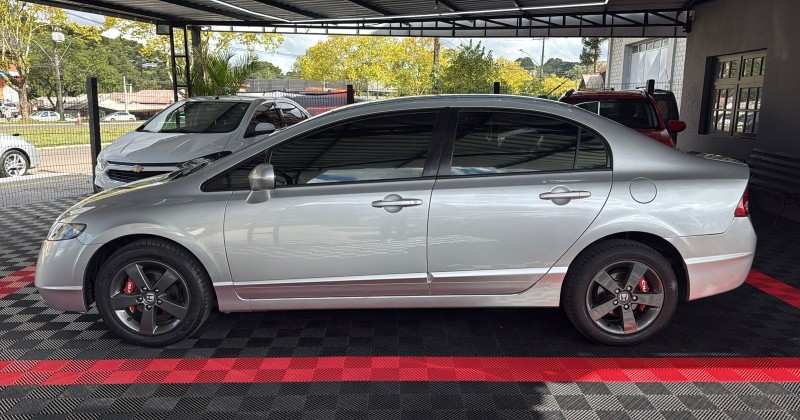 CIVIC 1.8 LXS 16V FLEX 4P MANUAL - 2008 - CANELA