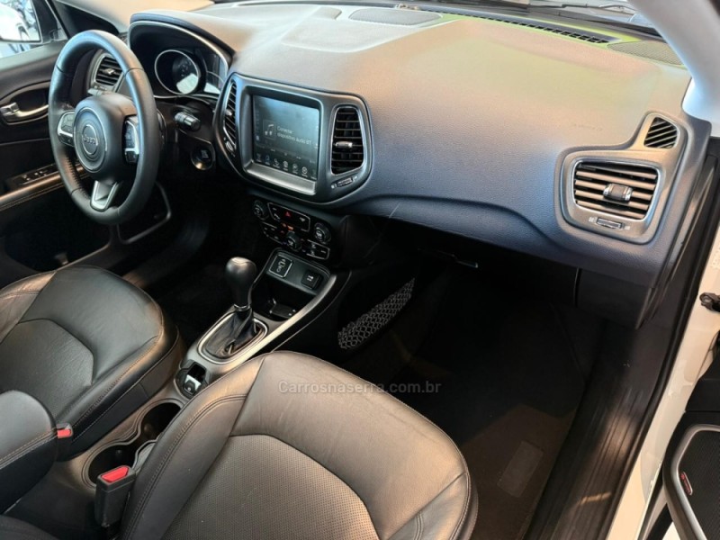 COMPASS 2.0 16V FLEX LONGITUDE AUTOMÁTICO - 2017 - SãO LEOPOLDO