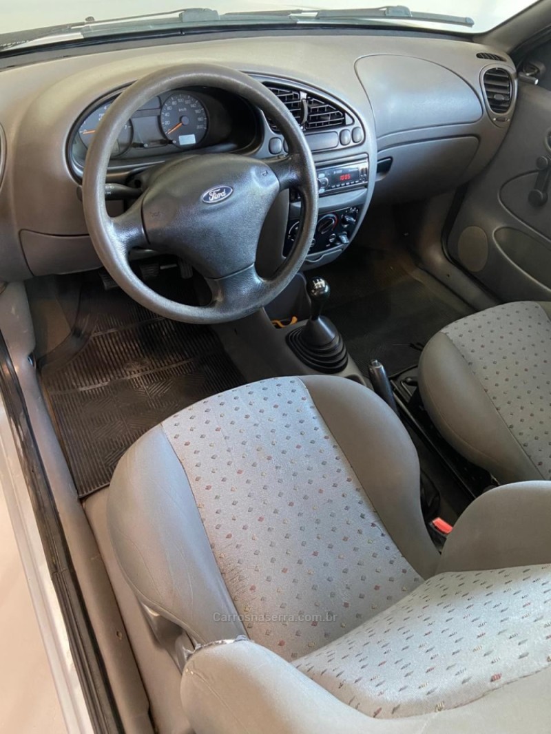 COURIER 1.6 L 8V FLEX MANUAL - 2013 - BENTO GONçALVES