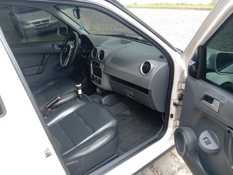 SAVEIRO 1.6 MI SURF CS 8V FLEX 2P MANUAL G.IV - 2010 - CAXIAS DO SUL