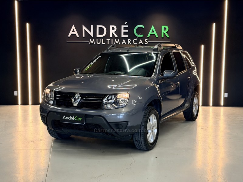DUSTER 1.6 DYNAMIQUE 4X2 16V FLEX 4P MANUAL - 2017 - ESTâNCIA VELHA
