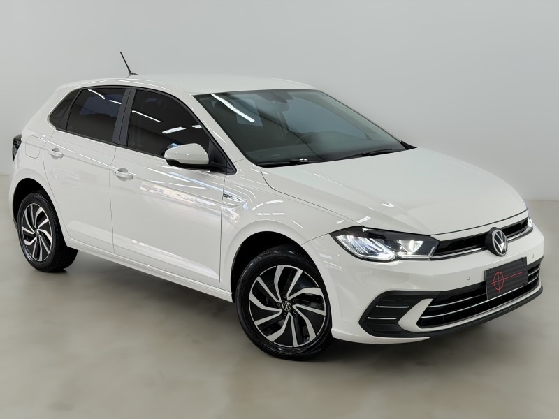 POLO 1.0 170 TSI 12V HIGHLINE FLEX 4P AUTOMÁTICO - 2024 - CAXIAS DO SUL