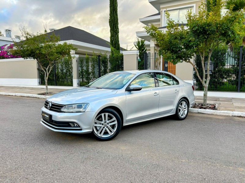 jetta 2.0 tsi highline 211cv gasolina 4p tiptronic 2015 bento goncalves