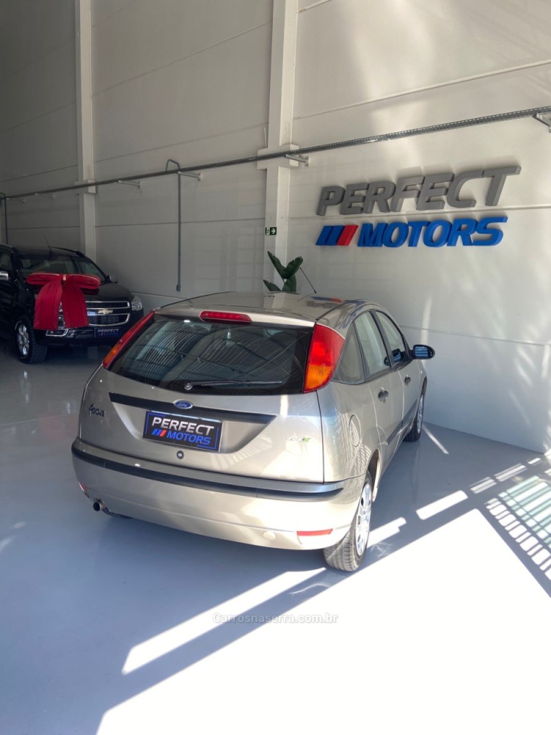 FOCUS 1.6 8V GASOLINA 4P MANUAL - 2009 - BENTO GONçALVES