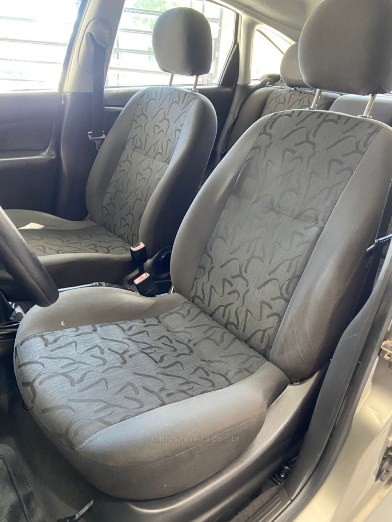 FOCUS 1.6 8V GASOLINA 4P MANUAL - 2009 - BENTO GONçALVES