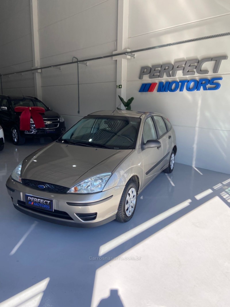 FOCUS 1.6 8V GASOLINA 4P MANUAL - 2009 - BENTO GONçALVES