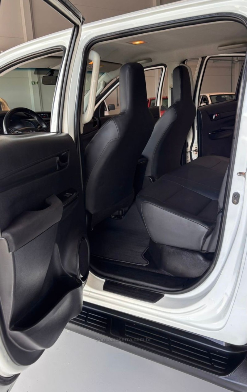 HILUX 2.8 SR 4X4 CD 16V DIESEL 4P MANUAL - 2019 - BENTO GONçALVES