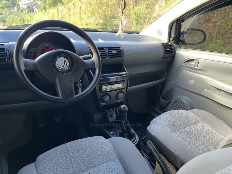 FOX 1.6 MI PLUS 8V FLEX 4P MANUAL - 2005 - NOVA BASSANO