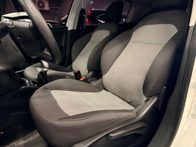 208 1.5 ACTIVE PACK 8V FLEX 4P MANUAL - 2015 - ESTâNCIA VELHA