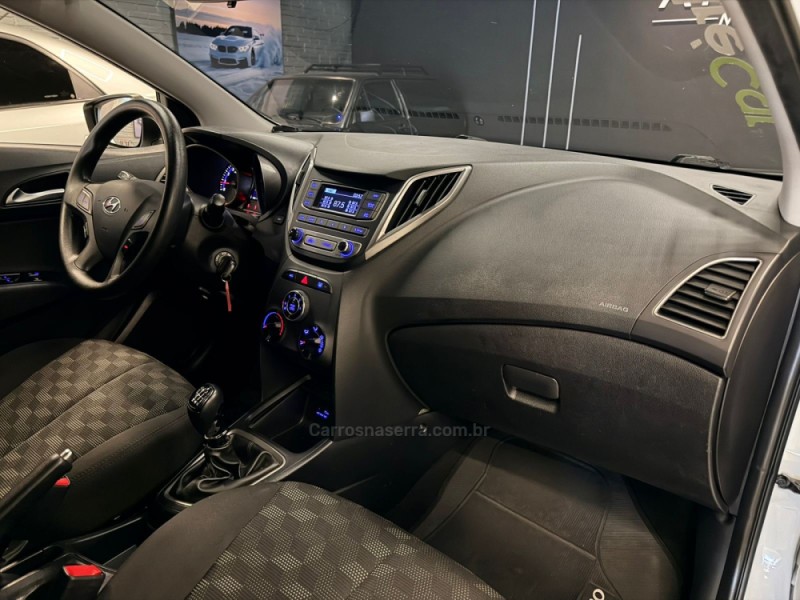 HB20 1.6 COMFORT 16V FLEX 4P MANUAL - 2016 - ESTâNCIA VELHA