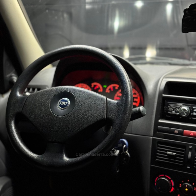 PALIO 1.3 MPI FIRE EX 8V 67CV GASOLINA 4P MANUAL - 2005 - ESTâNCIA VELHA