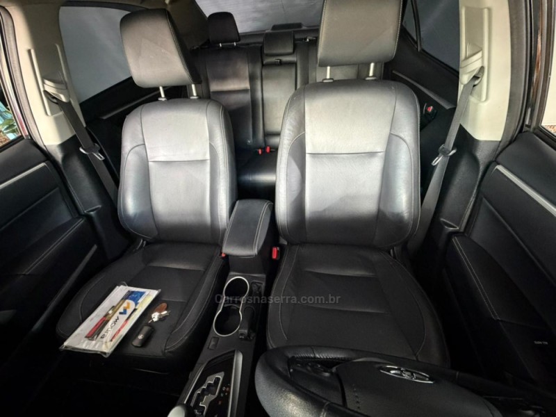 COROLLA 2.0 XEI 16V FLEX 4P AUTOMÁTICO - 2019 - NOVA PRATA