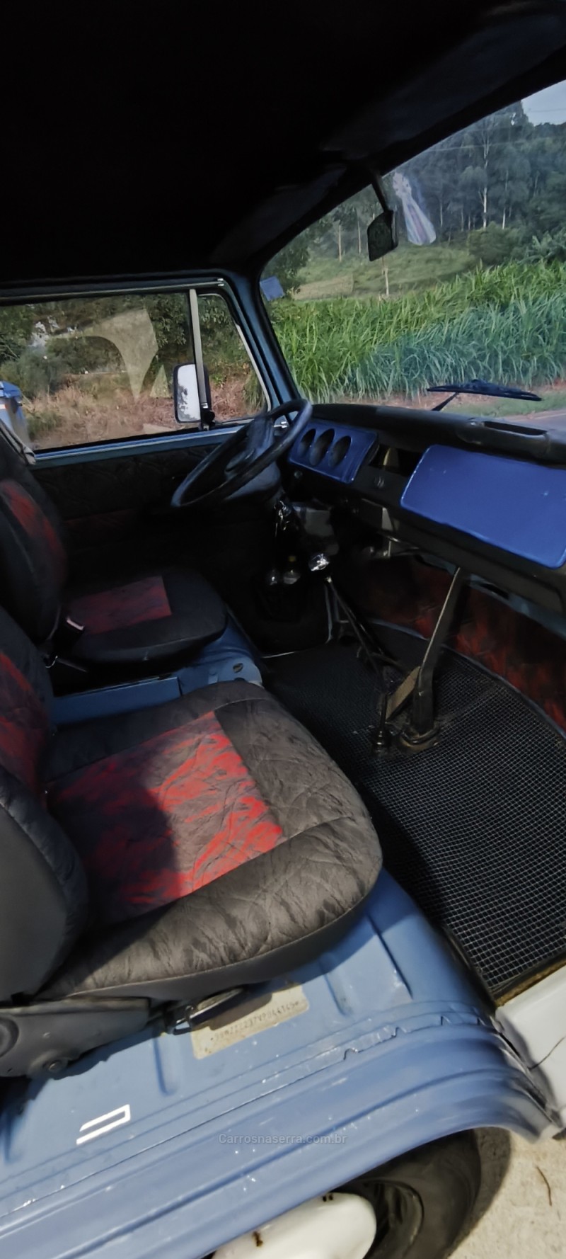 KOMBI 1.6 MI FURGÃO 8V GASOLINA 3P MANUAL - 1998 - SãO PEDRO DA SERRA