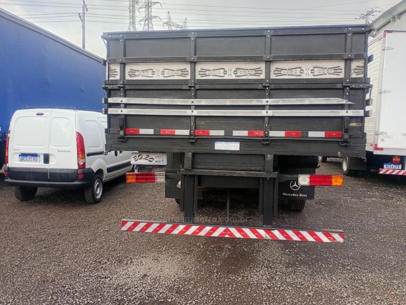 L-1618 3 EIXOS - 1990 - FARROUPILHA