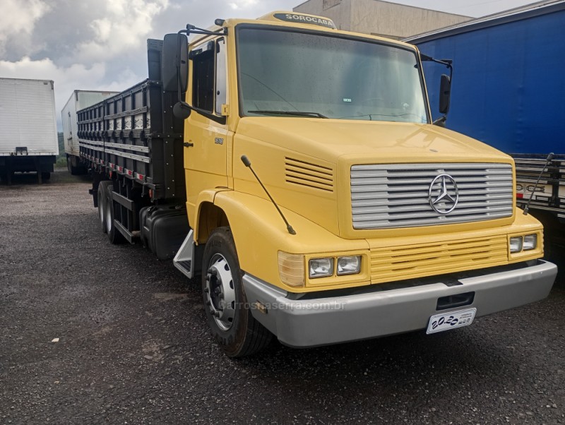 l 1618 3 eixos 1990 farroupilha