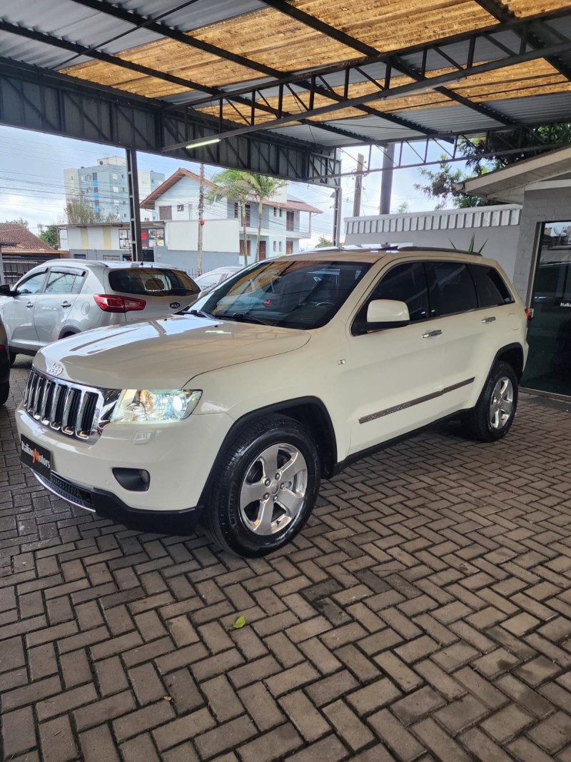 GRAND CHEROKEE 3.6 LIMITED 4X4 V6 24V GASOLINA 4P AUTOMATICO - 2012 - CAXIAS DO SUL