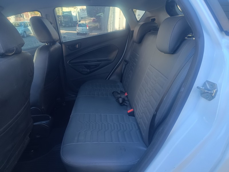 FIESTA 1.5 SE HATCH 16V FLEX 4P MANUAL - 2014 - CAXIAS DO SUL