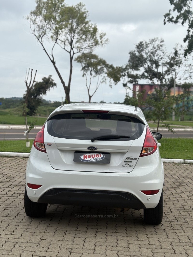 FIESTA 1.6 SEL HATCH 16V FLEX 4P AUTOMÁTICO - 2018 - LAJEADO