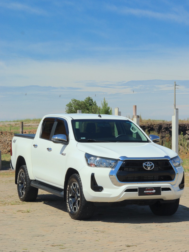 HILUX 2.8 SR 4X4 CD 16V DIESEL 4P MANUAL - 2021 - ANTôNIO PRADO