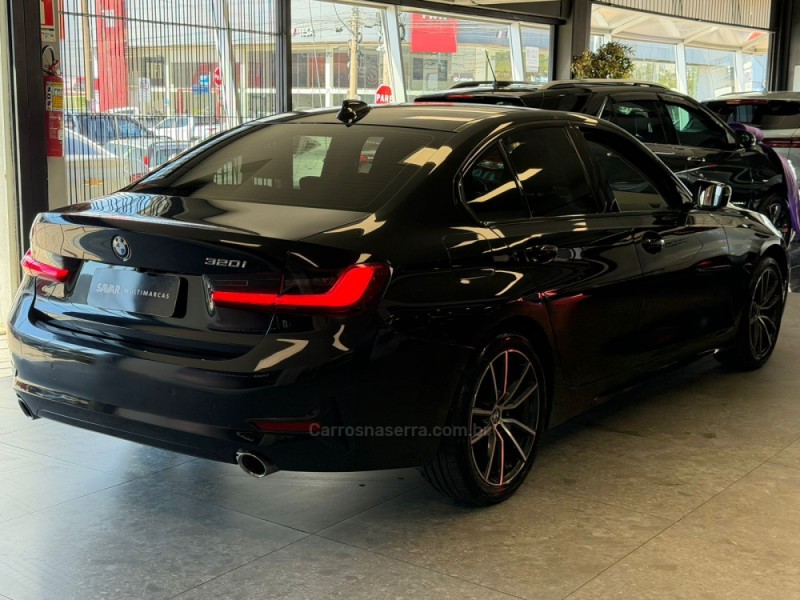 320I 2.0 SPORT GP 16V TURBO GASOLINA 4P AUTOMÁTICO - 2020 - NOVO HAMBURGO