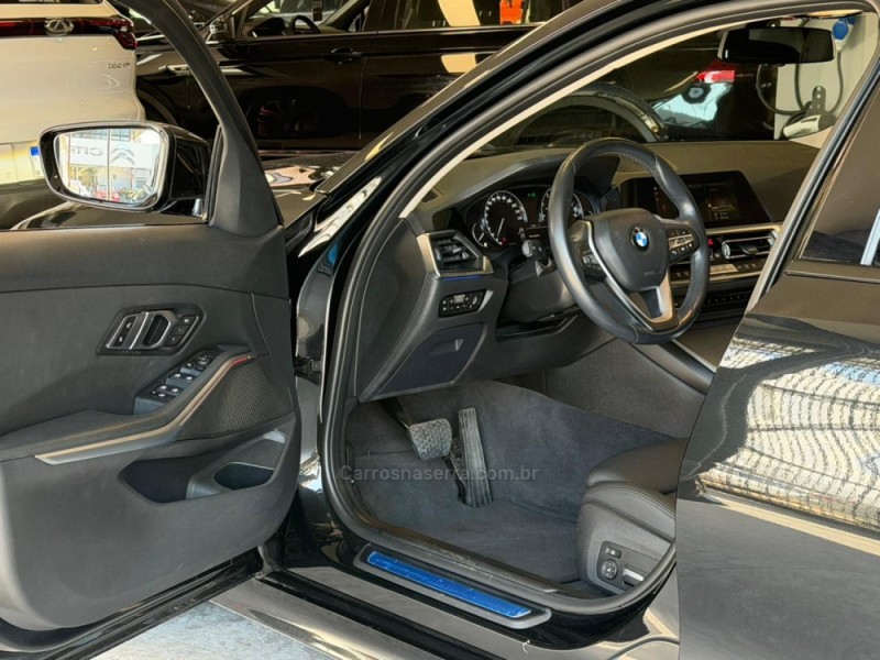 320I 2.0 SPORT GP 16V TURBO GASOLINA 4P AUTOMÁTICO - 2020 - NOVO HAMBURGO