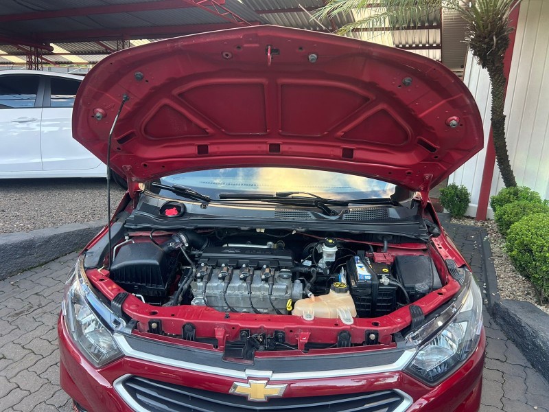 PRISMA 1.4 MPFI LT 8V FLEX 4P MANUAL - 2018 - TRêS COROAS