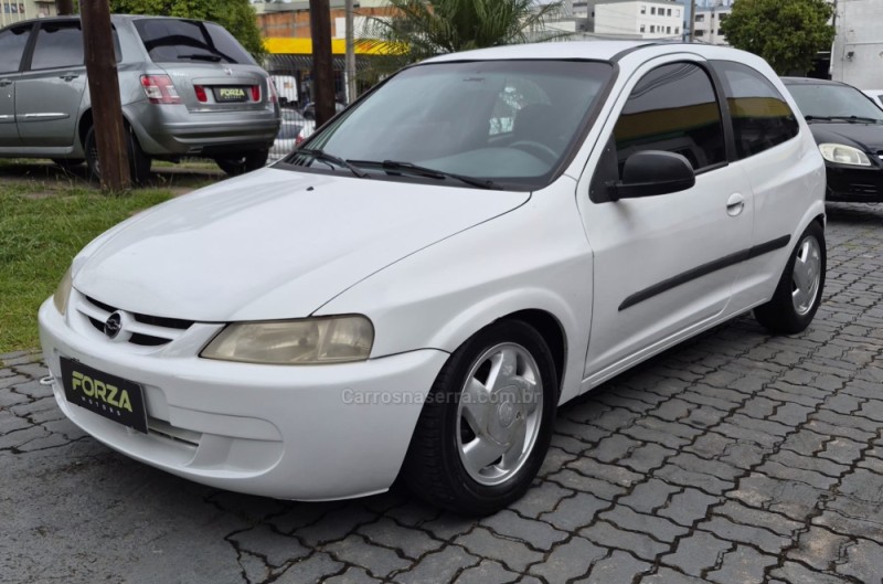 CELTA 1.0 MPFI VHC LIFE 8V FLEX 2P MANUAL - 2006 - CAXIAS DO SUL