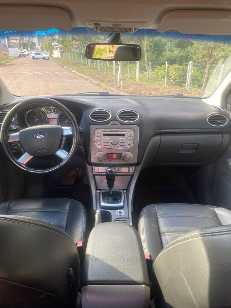 FOCUS 2.0 TITANIUM SEDAN 16V FLEX 4P AUTOMÁTICO - 2012 - SANANDUVA