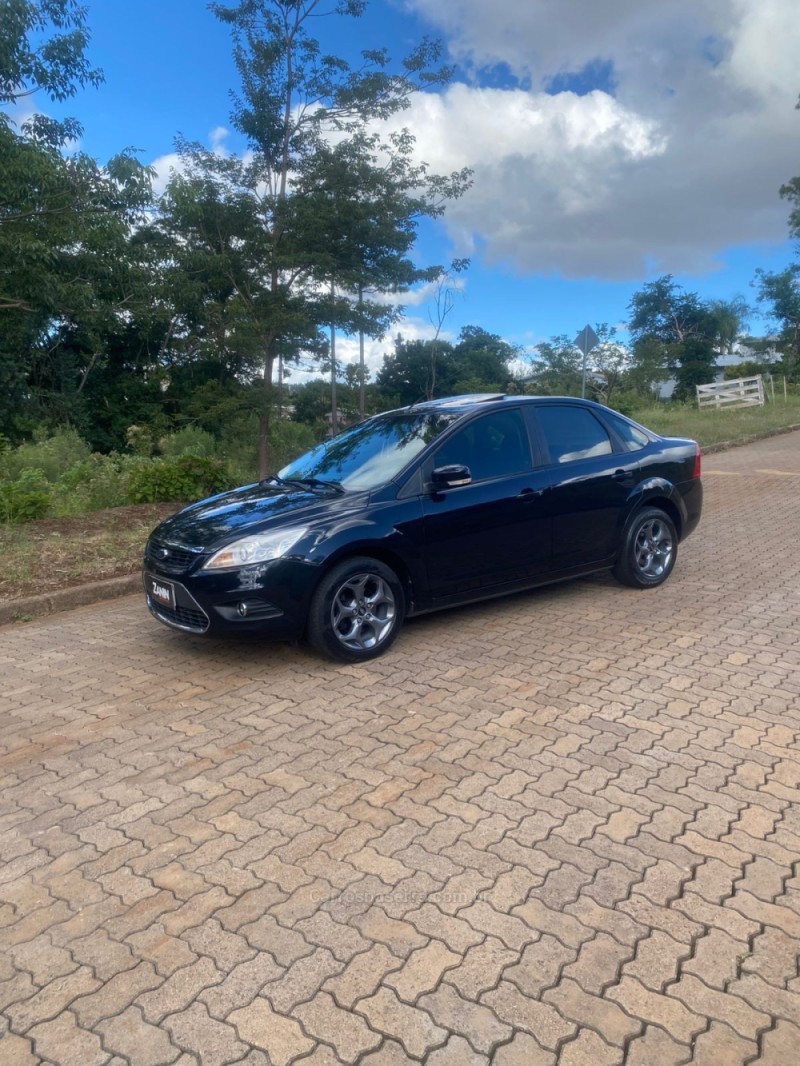 FOCUS 2.0 TITANIUM SEDAN 16V FLEX 4P AUTOMÁTICO - 2012 - SANANDUVA