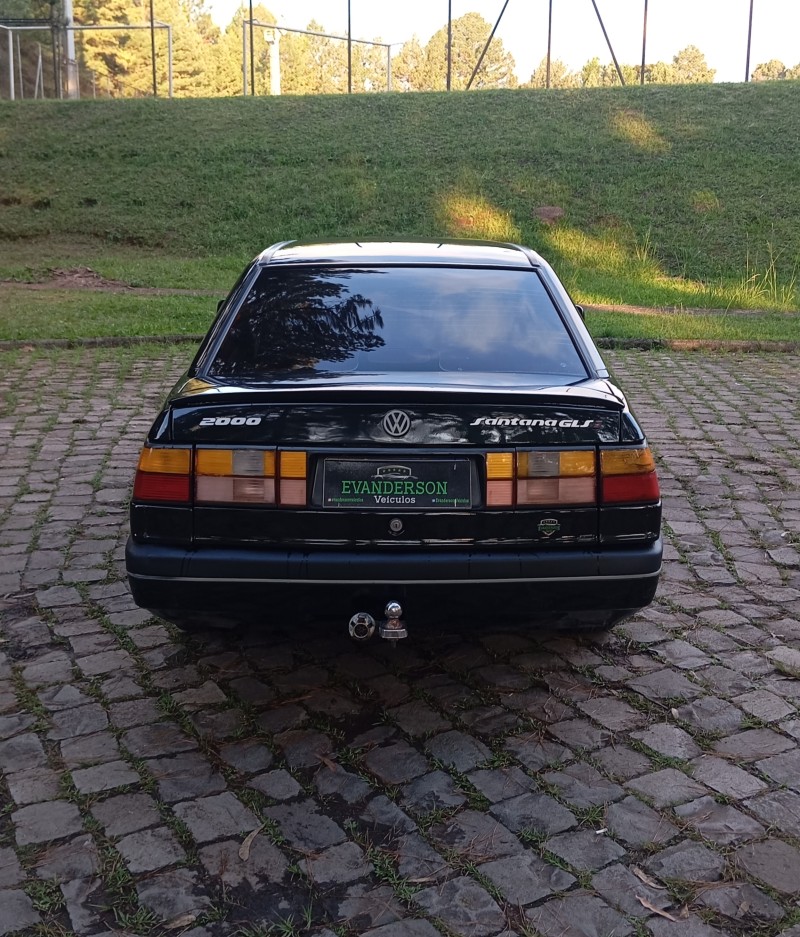 SANTANA 1.8 CLI 8V GASOLINA 4P MANUAL - 1995 - CAXIAS DO SUL