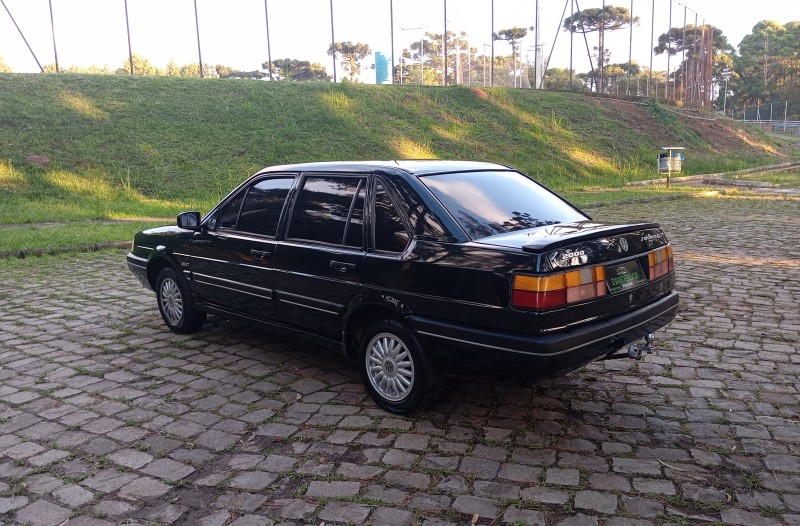 SANTANA 1.8 CLI 8V GASOLINA 4P MANUAL - 1995 - CAXIAS DO SUL