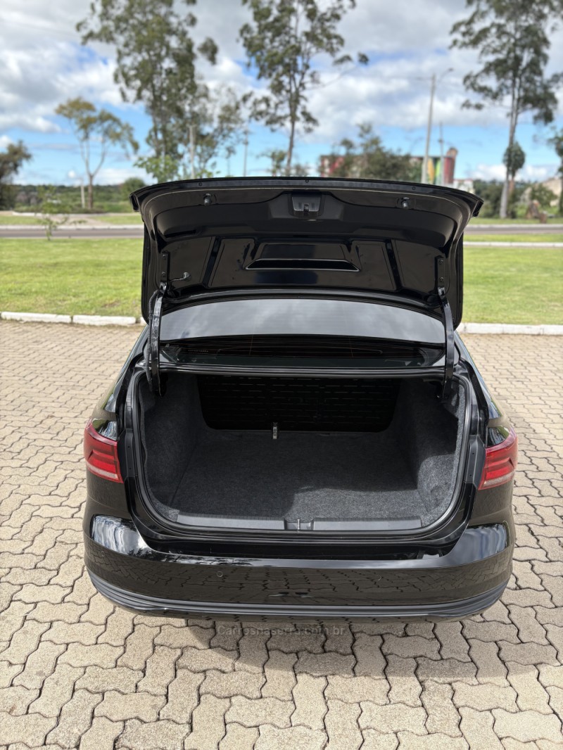 VIRTUS 1.6 MSI TOTAL FLEX MANUAL - 2019 - LAJEADO