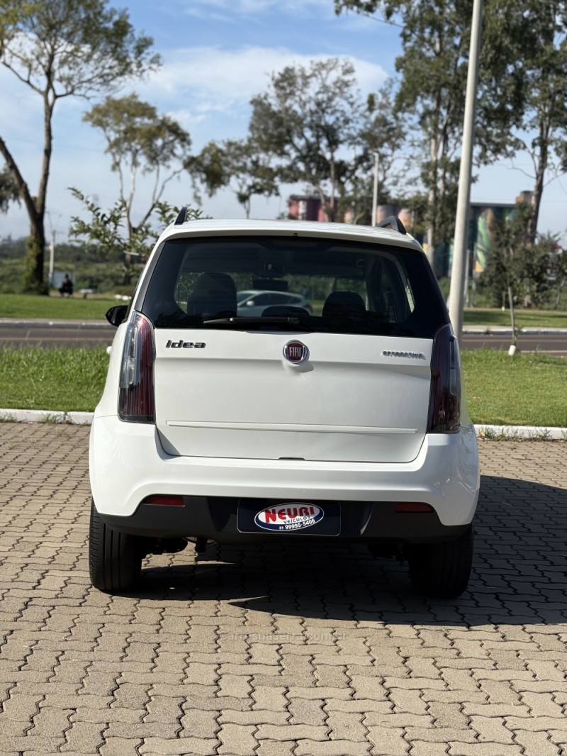 IDEA 1.4 MPI ATTRACTIVE 8V FLEX 4P MANUAL - 2014 - LAJEADO