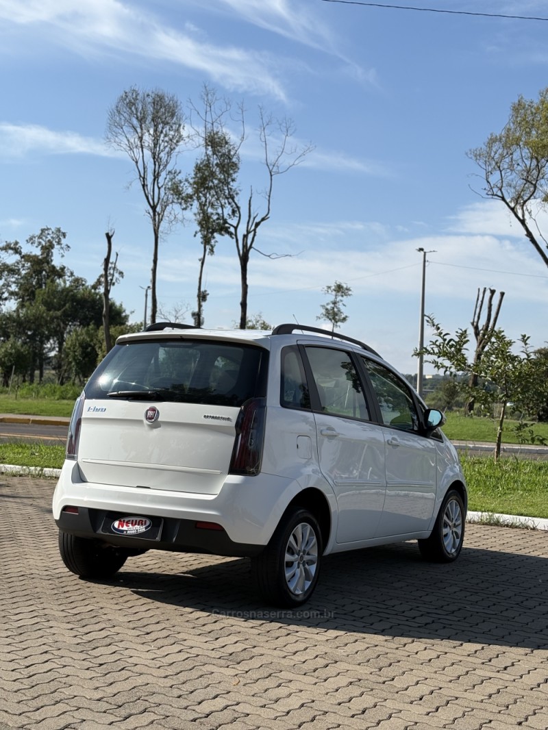 IDEA 1.4 MPI ATTRACTIVE 8V FLEX 4P MANUAL - 2014 - LAJEADO