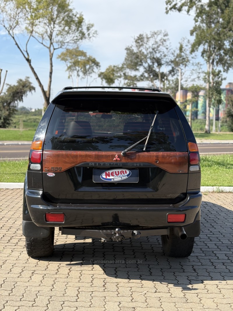 PAJERO 2.8 HPE 4X4 8V TURBO INTERCOOLER DIESEL 4P AUTOMATICO - 2003 - LAJEADO