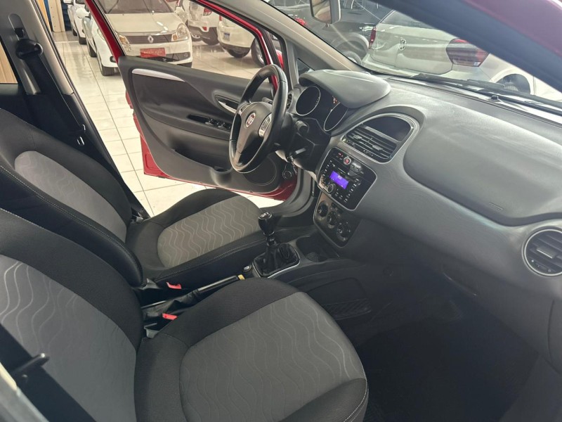 PUNTO 1.4 ATTRACTIVE ITALIA 8V FLEX 4P MANUAL - 2016 - CAXIAS DO SUL