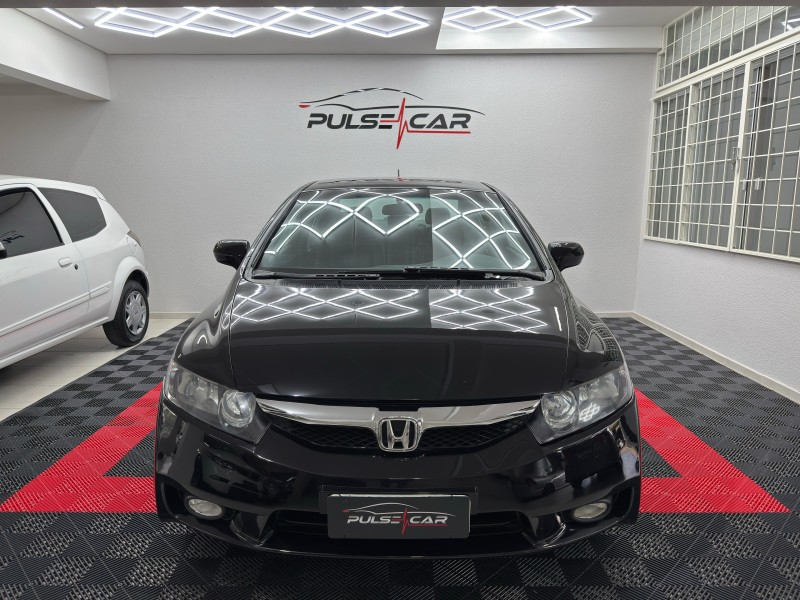 CIVIC 1.8 LXS 16V GASOLINA 4P MANUAL - 2007 - CAXIAS DO SUL