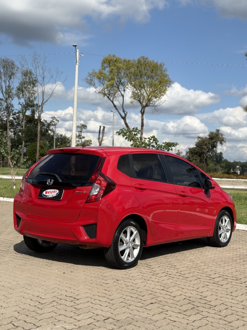 FIT 1.5 EX 16V FLEX 4P AUTOMÁTICO - 2016 - LAJEADO