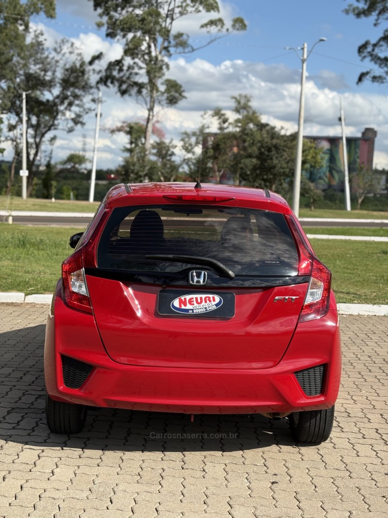 FIT 1.5 EX 16V FLEX 4P AUTOMÁTICO - 2016 - LAJEADO