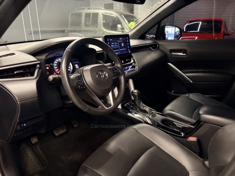COROLLA 2.0 CROSS XRE 16V FLEX 4P AUTOMÁTICO - 2022 - ESTâNCIA VELHA