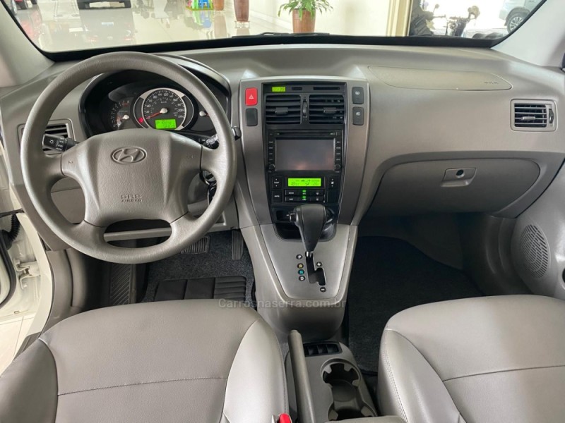 TUCSON 2.0 MPFI GLS 16V 143CV 2WD FLEX 4P AUTOMÁTICO - 2016 - LAJEADO