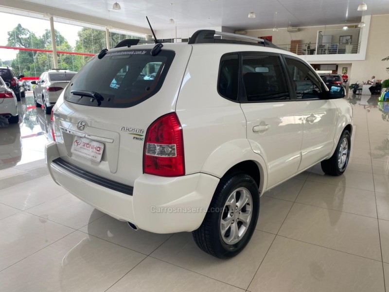 TUCSON 2.0 MPFI GLS 16V 143CV 2WD FLEX 4P AUTOMÁTICO - 2016 - LAJEADO