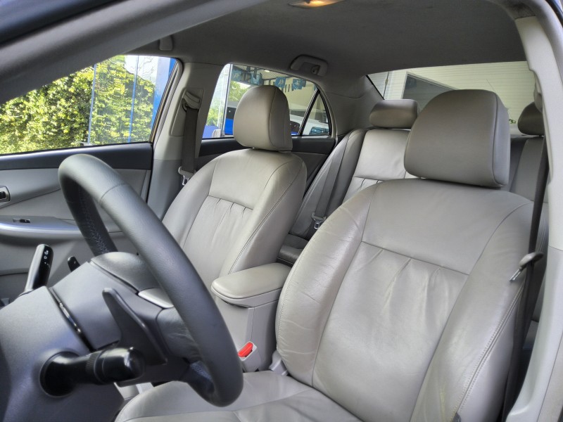 COROLLA 2.0 XEI 16V FLEX 4P AUTOMÁTICO - 2011 - SãO SEBASTIãO DO CAí