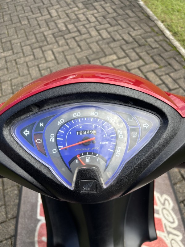 BIZ 125 ES - 2015 - FELIZ