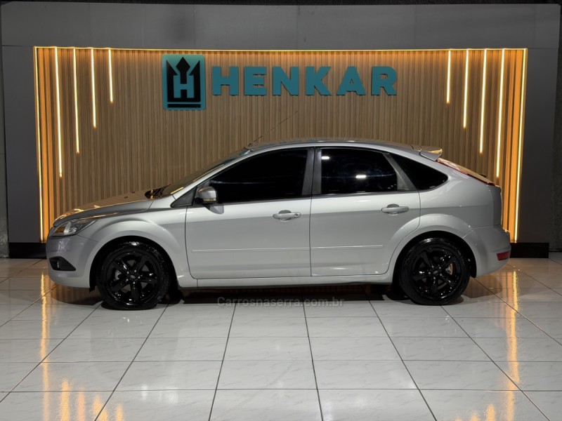 FOCUS 1.6 GLX 16V FLEX 4P MANUAL - 2012 - CAMPO BOM